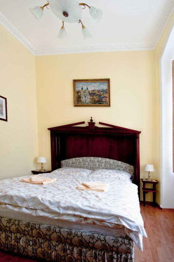 Pension Napoleon Karlovy Vary Exterior photo